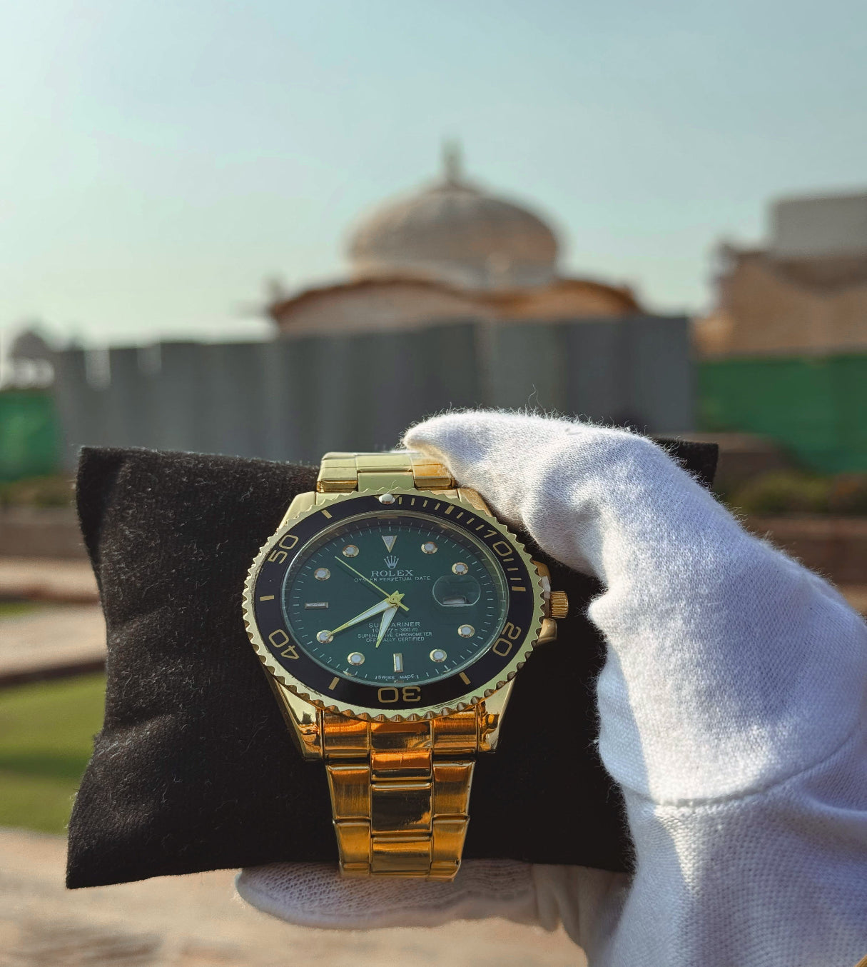 Rolex Oyster Perpetual | Premium Green and Gold with Date Adjuster